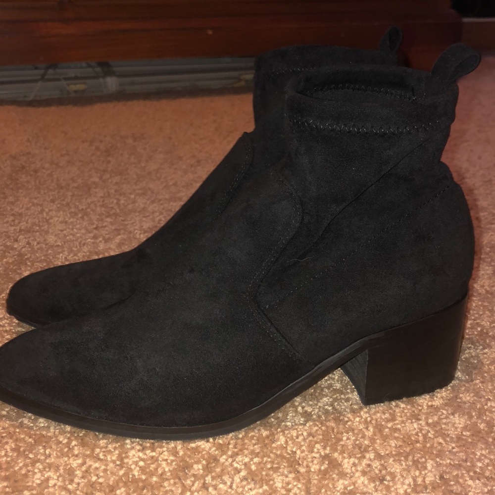 Forever 21 Black Suede Style Booties